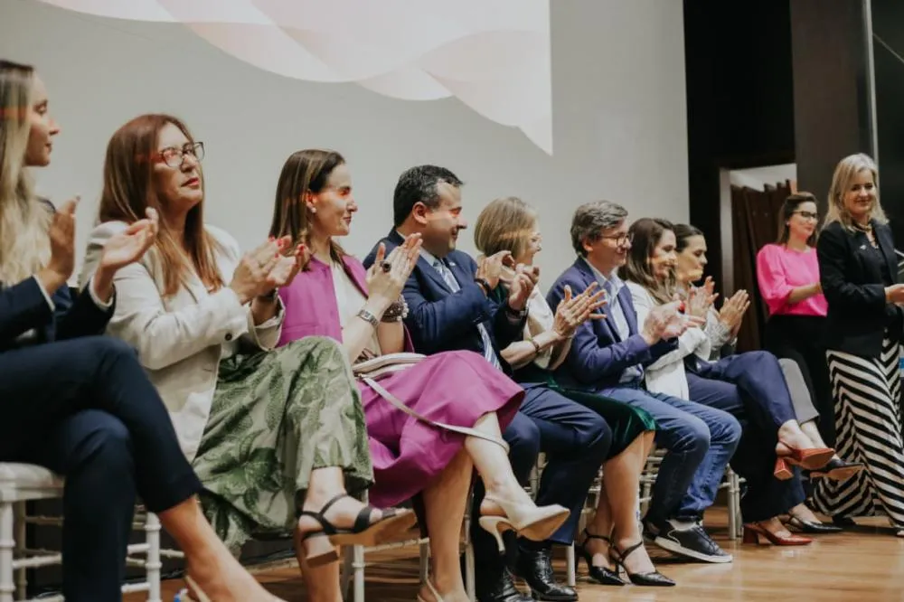 Mulheres em Movimento reconhece contribuição feminina nos espaços de poder