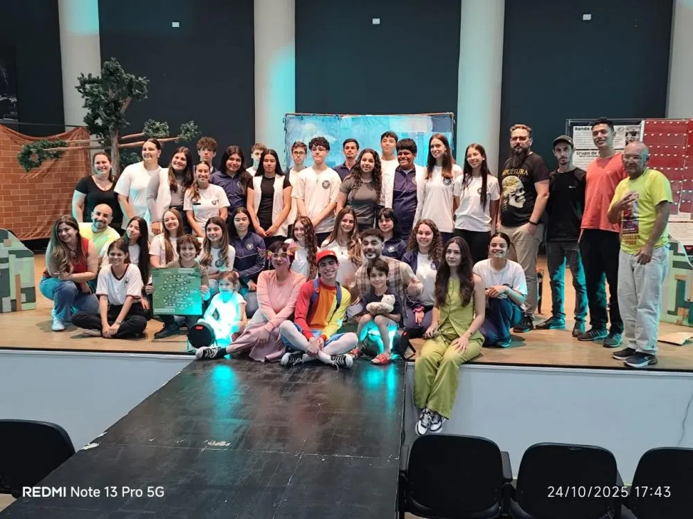 O Gato Kahlo e a Poética da Consciência