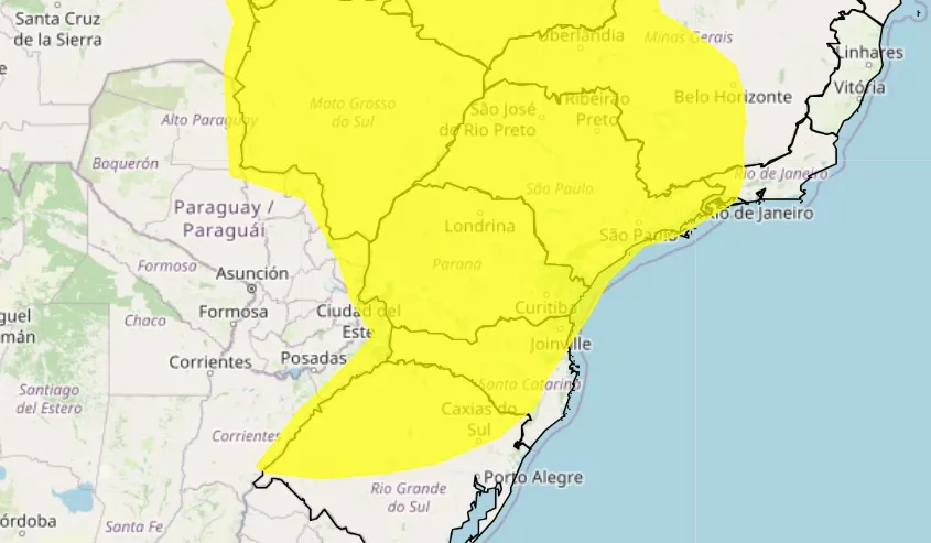 Campos Gerais e Norte Pioneiro têm alerta de temporais e previsão de chuva intensa no feriado de Finados