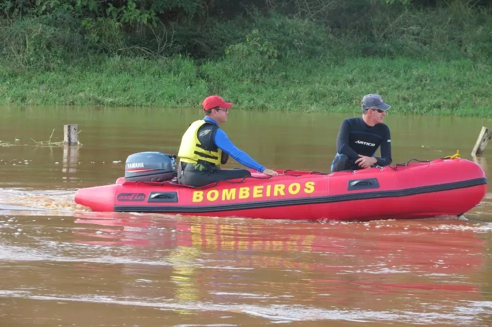 Bombeiros encontram corpo de homem que se afogou em represa da região
