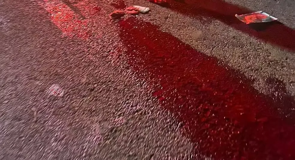 Vizinhos brigam com facas e três ficam feridos no Norte Pioneiro