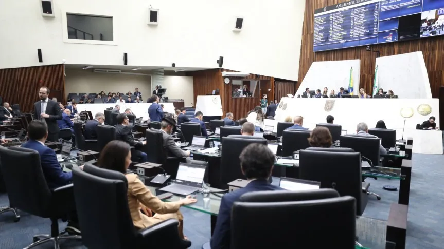 Assembleia aprova doação de imóveis para ações sociais e apoio ao produtor rural
