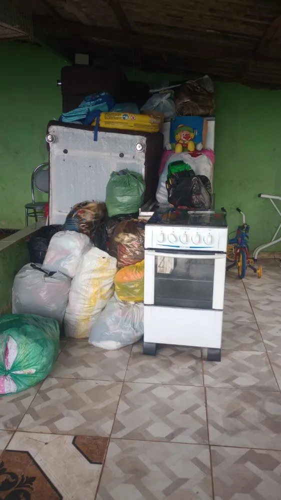 Casa vira cinzas, mas solidariedade cresce para ajudar família a recomeçar em Wenceslau Braz