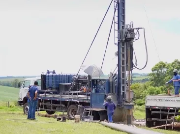 Prefeitura de Wenceslau Braz inicia perfuração de poços artesianos e rede de distribuição