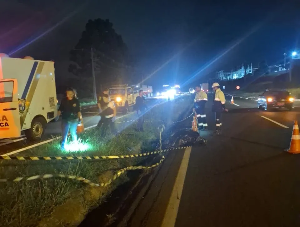Pedestre é atropelado e morre em rodovia dos Campos Gerais