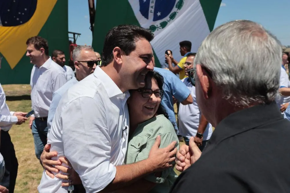 Ratinho Junior ganha força como principal candidato do PSD para a Presidência em 2026