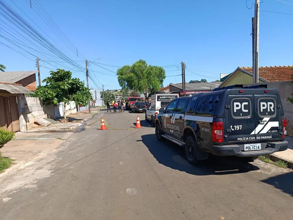 Homem é morto a tiros em frente de sua casa na manhã desta sexta-feira
