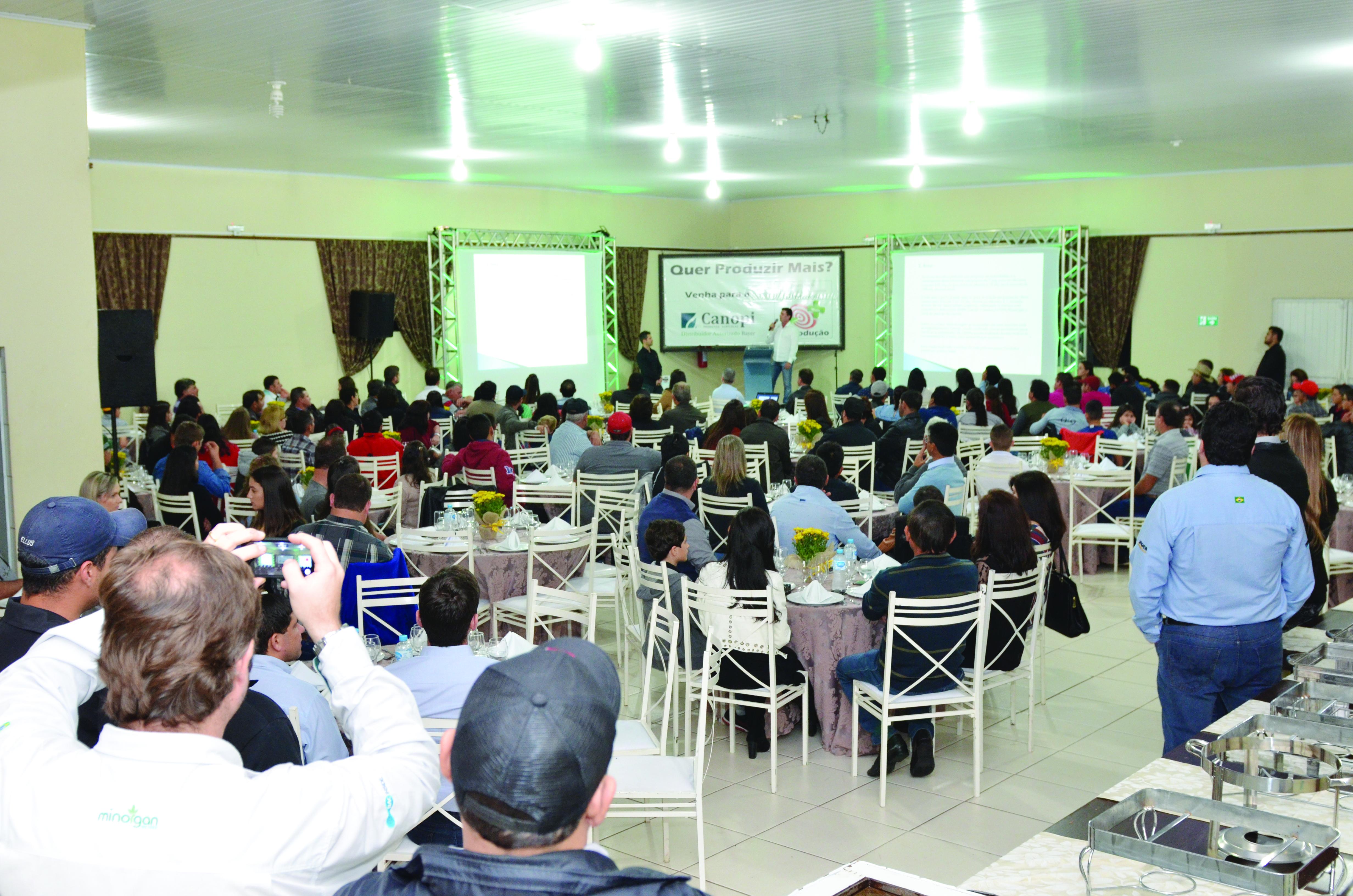 Canopi realiza evento com mais de 250 pessoas para premiação de agricultores