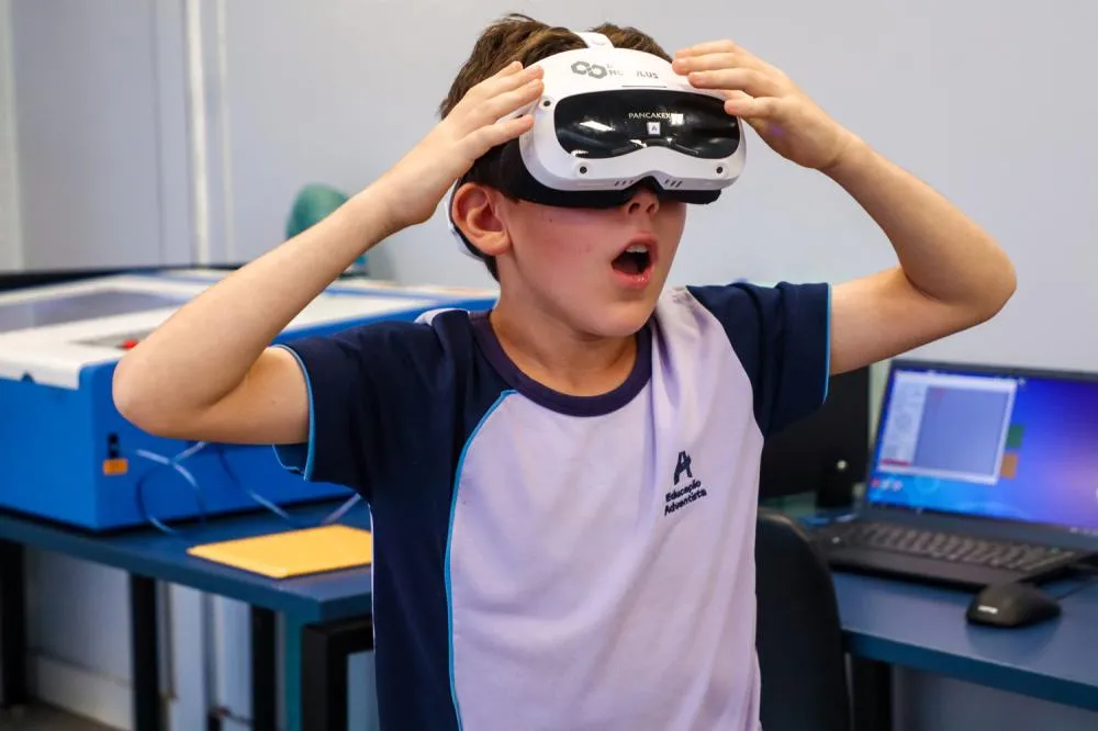 Carreta da Inovação transforma Guapirama em polo tecnológico itinerante