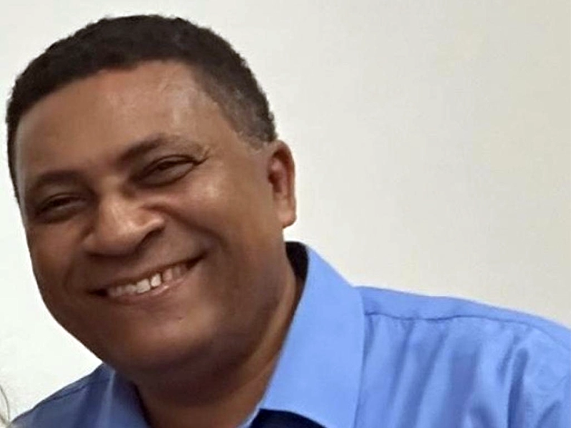 Pastor sofre mal súbito e morre enquanto fazia sexo com a amante