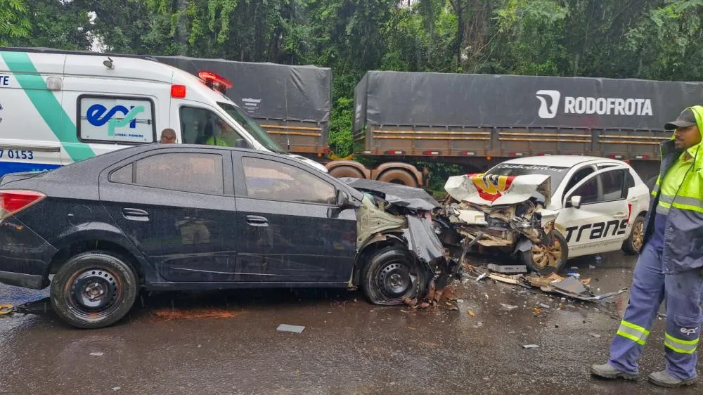 Grave acidente na BR-153 deixa quatro feridos no Norte Pioneiro