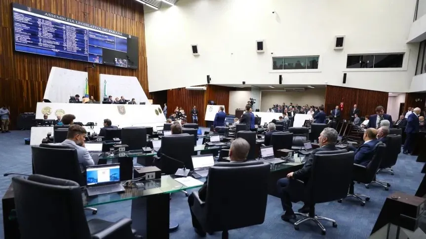 ALEP estuda proposta de diretrizes para tratamento da obesidade no Paraná