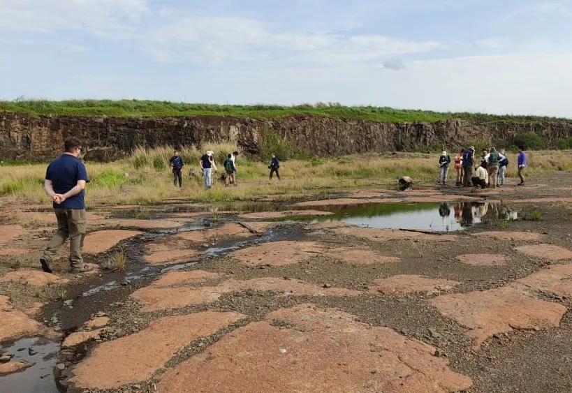 Norte Pioneiro guarda museu a céu aberto que conta a história de vulcões na região