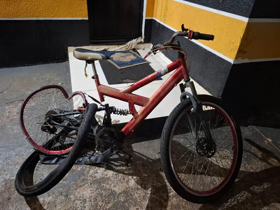 Acidente entre carro e bicicleta mata idoso no Norte Pioneiro