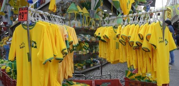 Copa do Mundo deve movimentar mais de R$ 20 bilhões no país, estima Confederação do Comércio