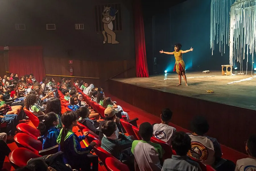 Festival de Teatro no Norte Pioneiro vai contar com apresentações internacionais