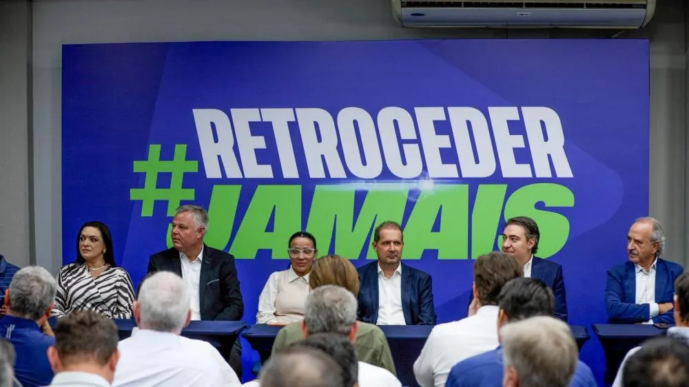 Todos os prefeitos do PL no Paraná deixam o partido após anúncio de filiação de Sergio Moro