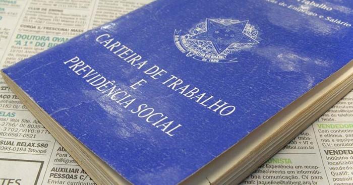 Após reforma trabalhista, arrecadação de sindicatos cai 88%
