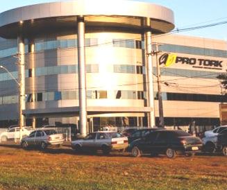 Pro Tork anuncia paralisação da produção