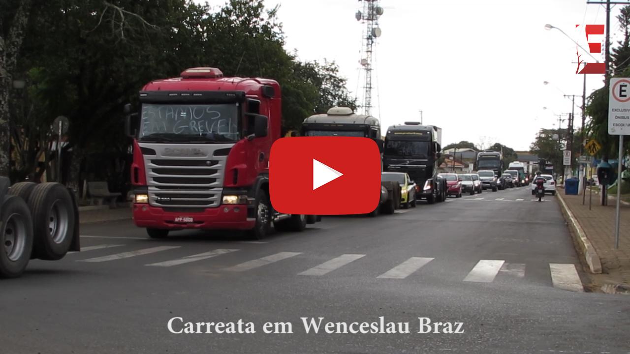 Paralisação segue com bloqueios e carreatas nas cidades da região