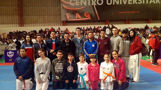 Equipe do Taekwondo de Jacarezinho conquista 23 medalhas no Paranaense