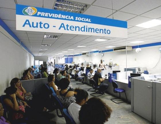 INSS passa a receber só por telefone e internet pedidos de aposentadoria por idade