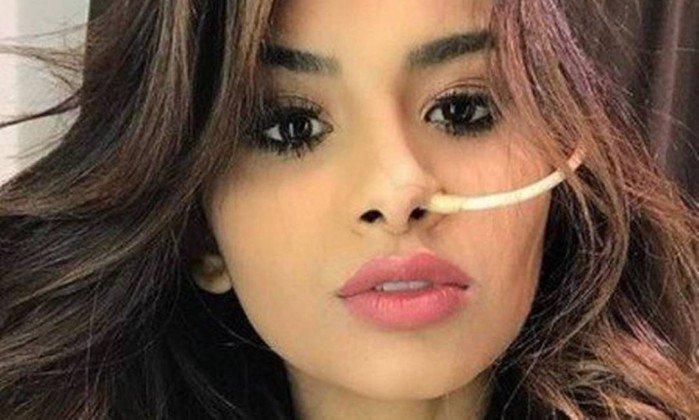 Morre Nara Almeida, blogueira de 24 anos que lutava contra o câncer