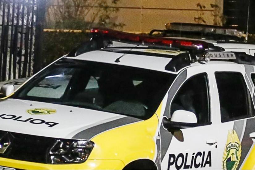 Motociclista foge de abordagem e acaba detido com droga após perseguição