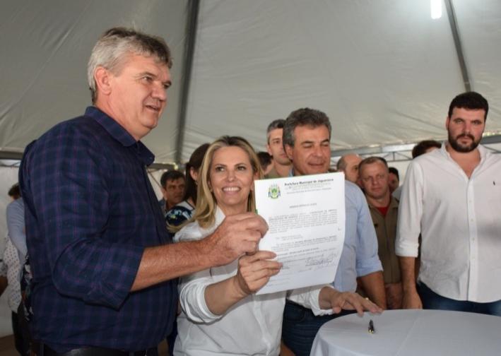 Governadora visita Jaguariaíva e ao lado de Juca destaca mais de R$ 100 milhões investidos no município
