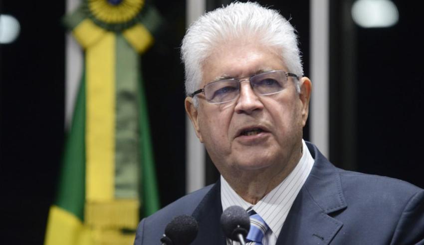 STF abre inquérito contra Requião e mais oito do PMDB