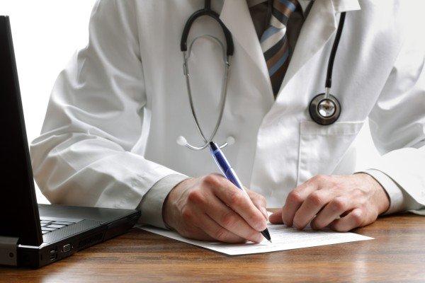 MPF propõe ação civil por ato de improbidade contra médicos de Jacarezinho