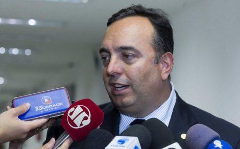 Fernando Francischini quer explicações de Jungmann