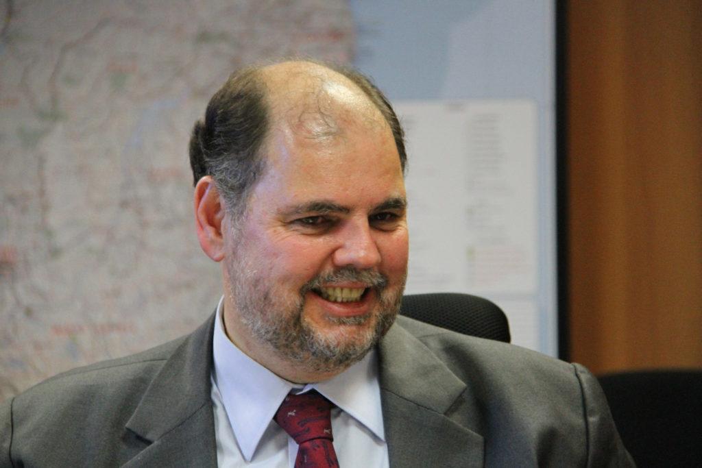 Por que quero ser senador - por Alex Canziani