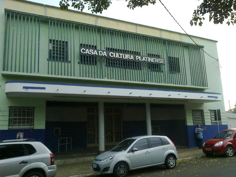 Após declarar “Sou procurado pela polícia e ninguém vai me prender”, homem acaba detido