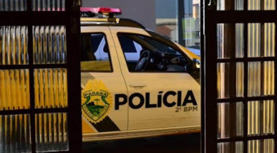 Conflitos e separação acabam com garoto de 12 anos esfaqueando o pai