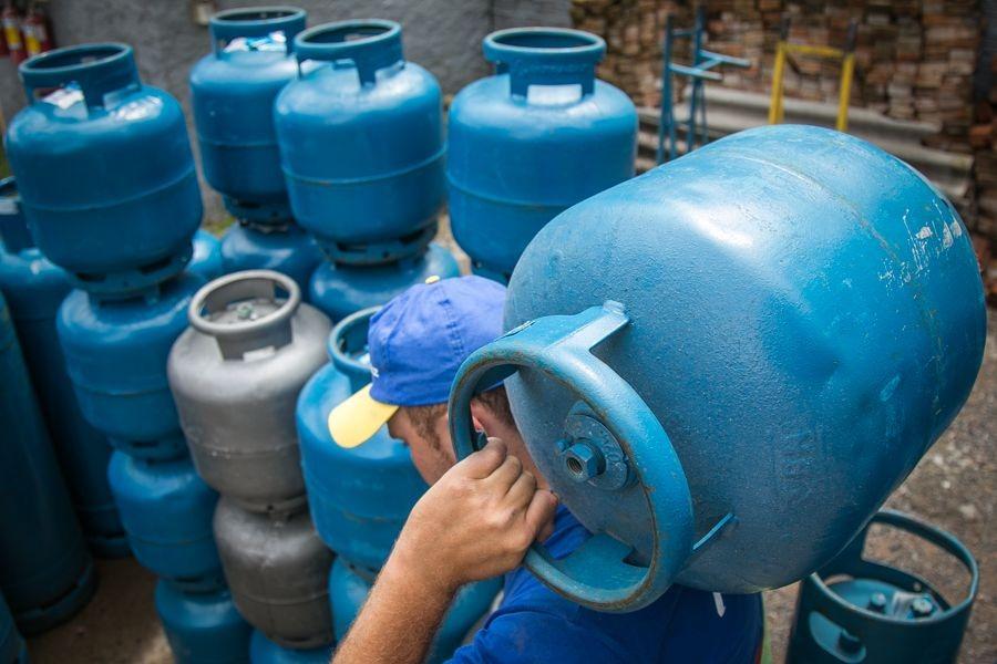 Preço do gás de cozinha pode variar até 18% de uma cidade para outra na região