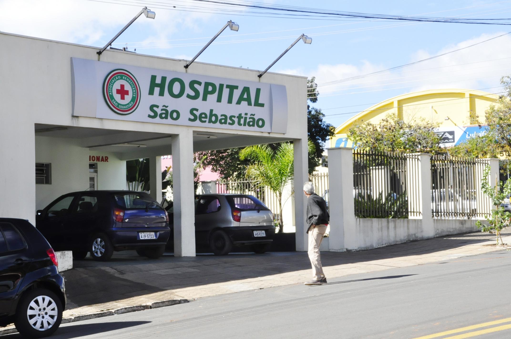 Paulo Leonar projeta início das obras do centro cirúrgico para abril