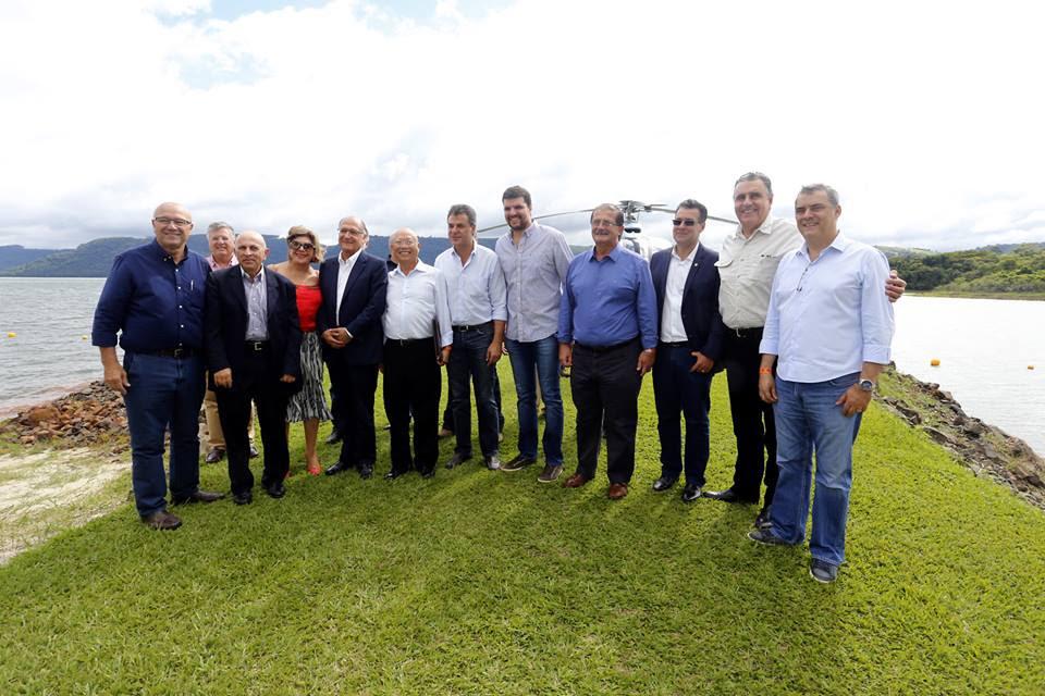 Romanelli e Lupion criam lei que beneficia o Norte Pioneiro por meio do turismo