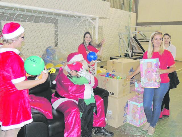 Jaguariaíva inicia programação do IX Natal para Todos
