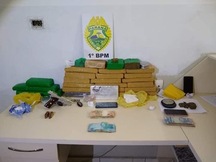 Polícia Militar apreende quase 20kg de droga e quatro são presos