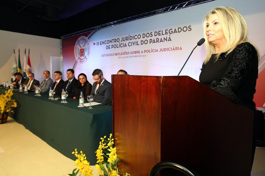 Cida Borghetti destaca investimentos do Estado na Polícia Civil