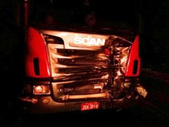 Gelson Borges morre após bater sua moto de frente com uma carreta