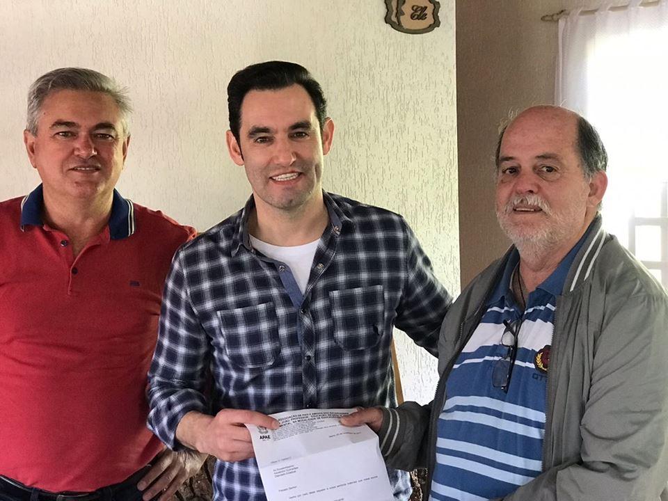 Alexandre Guimarães visita Norte Pioneiro para discutir demandas e investimentos