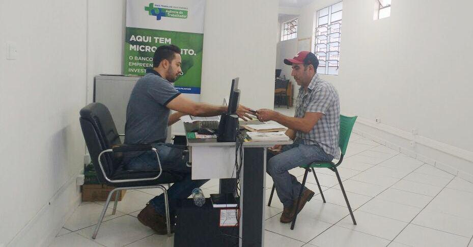 Prefeitura intermedia liberação de R$ 700 mil  em crédito para empreendedores