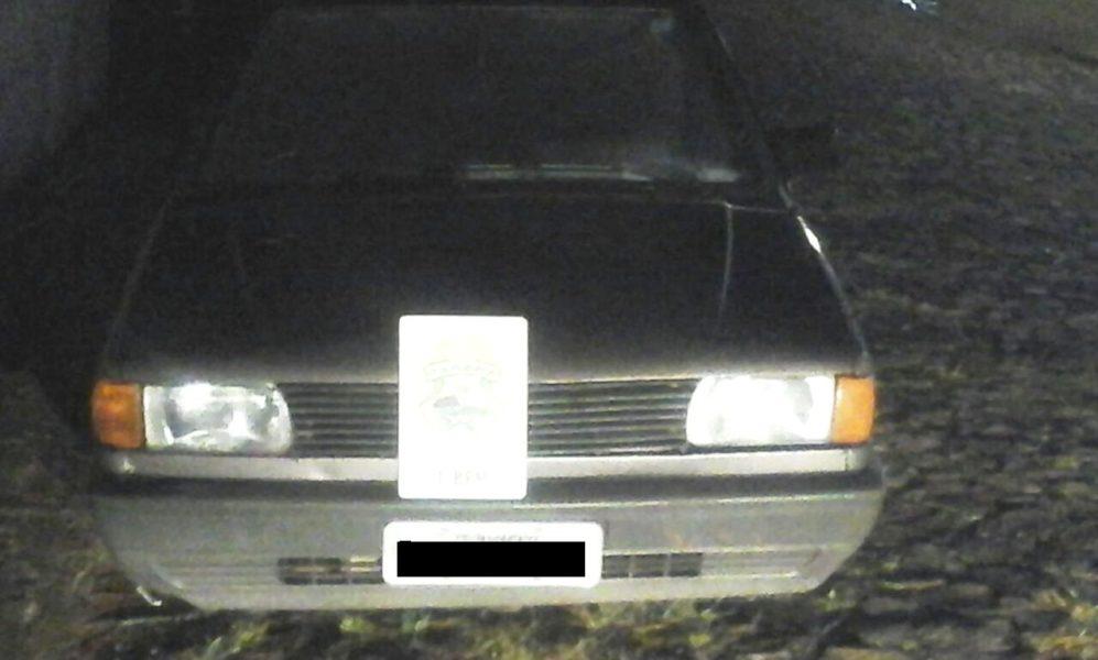 Carro é furtado em Jaguariaíva e encontrado desmontado em Arapoti