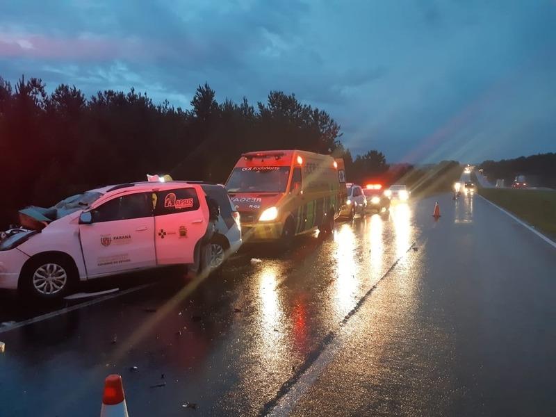 Paciente morre e três ficam feridos em acidente com carro da prefeitura