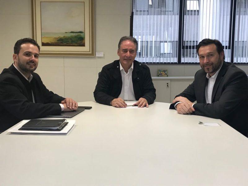 Secretário garante a Pauliki que obras do Hospital ficam prontas em dezembro