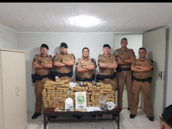 Polícia de Jaguariaíva apreende mais de 100 kg de maconha