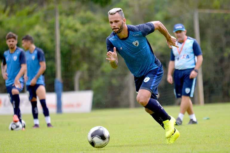 Após maratona com título e derrota, Londrina tem semana para corrigir erro