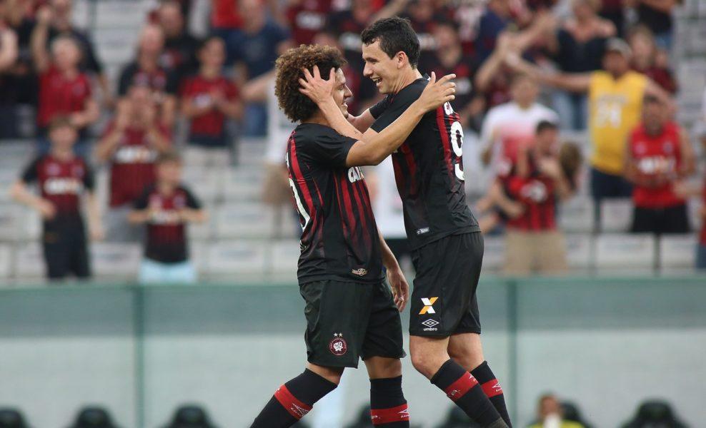 Atlético sofre, mas busca superioridade e vence o jogo contra o Fluminense